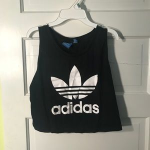 Comfy and cute adidas crop top